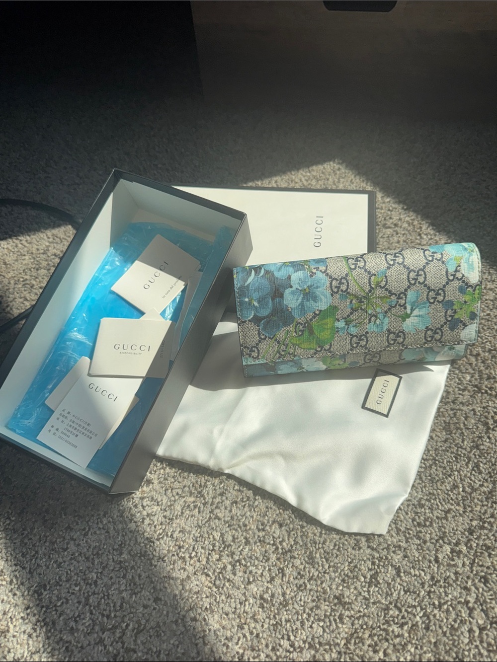 Gucci GG Bloom Continental Wallet in Blue and Green